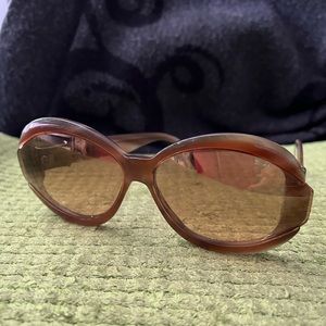 Robert Marc sunglasses.